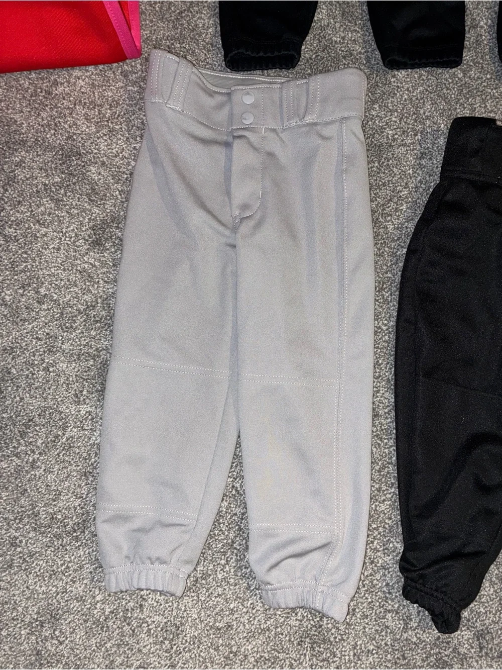 Under Armour pairs total